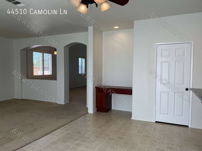 Building Photo - 44510 Camolin Ln