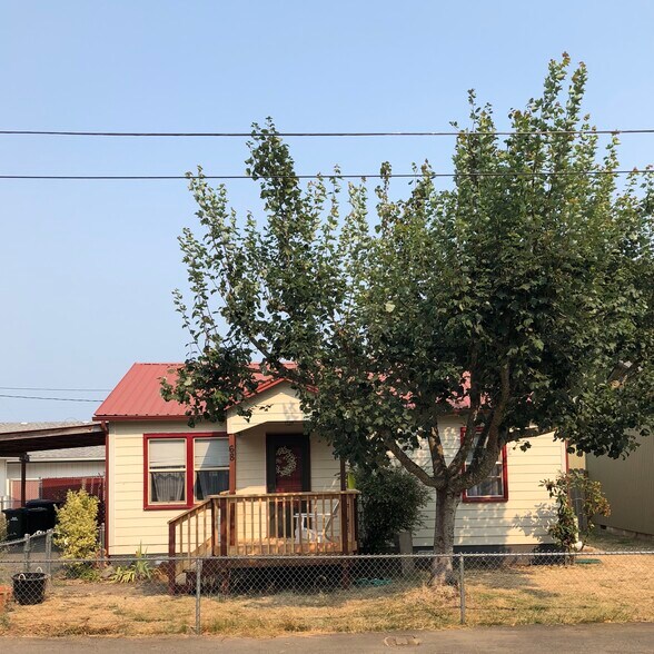 Building Photo - 68 South 5th Street