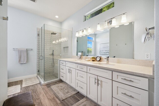 Building Photo - 80149 Royal Birkdale Dr