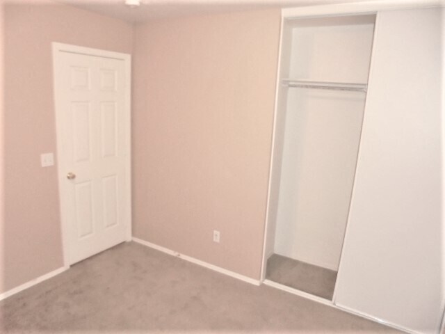 Building Photo - 8035 W Mission Ln