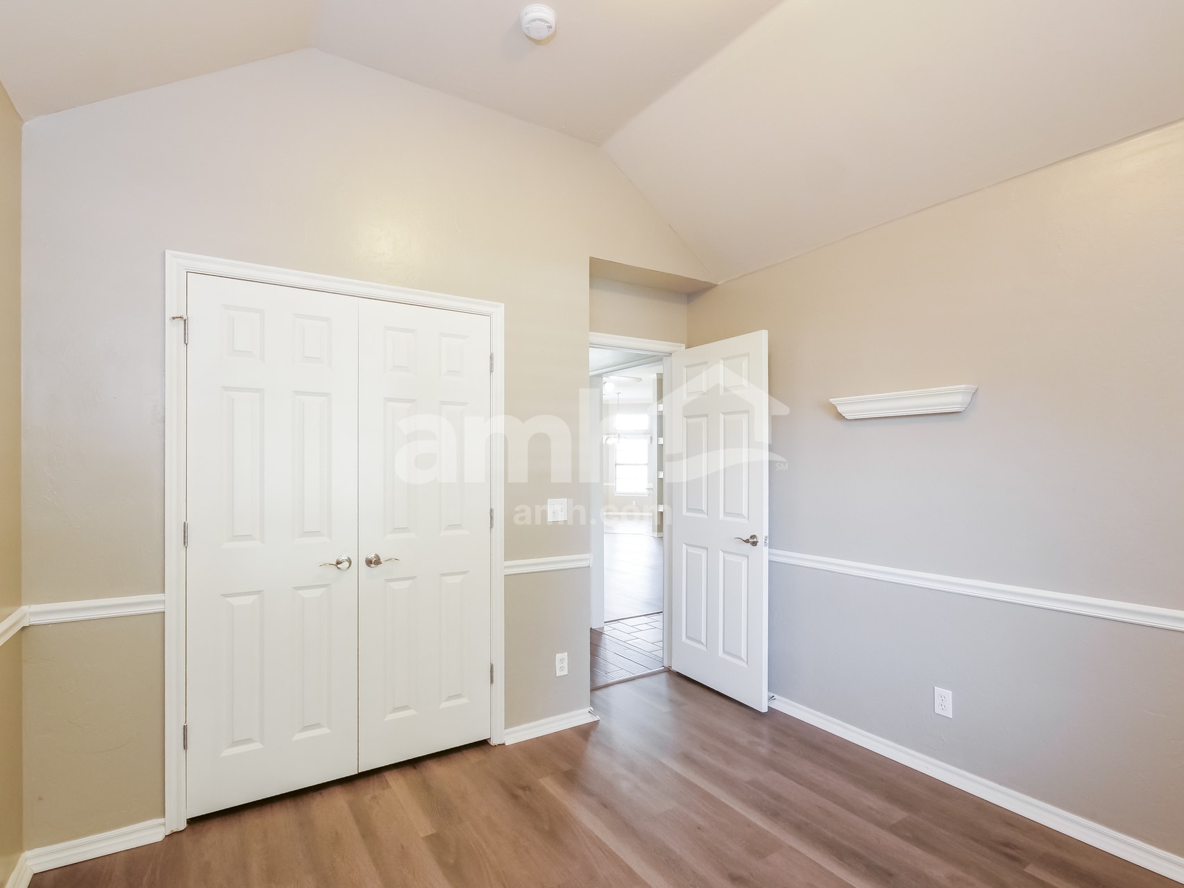 Building Photo - 17533 Zinc Dr