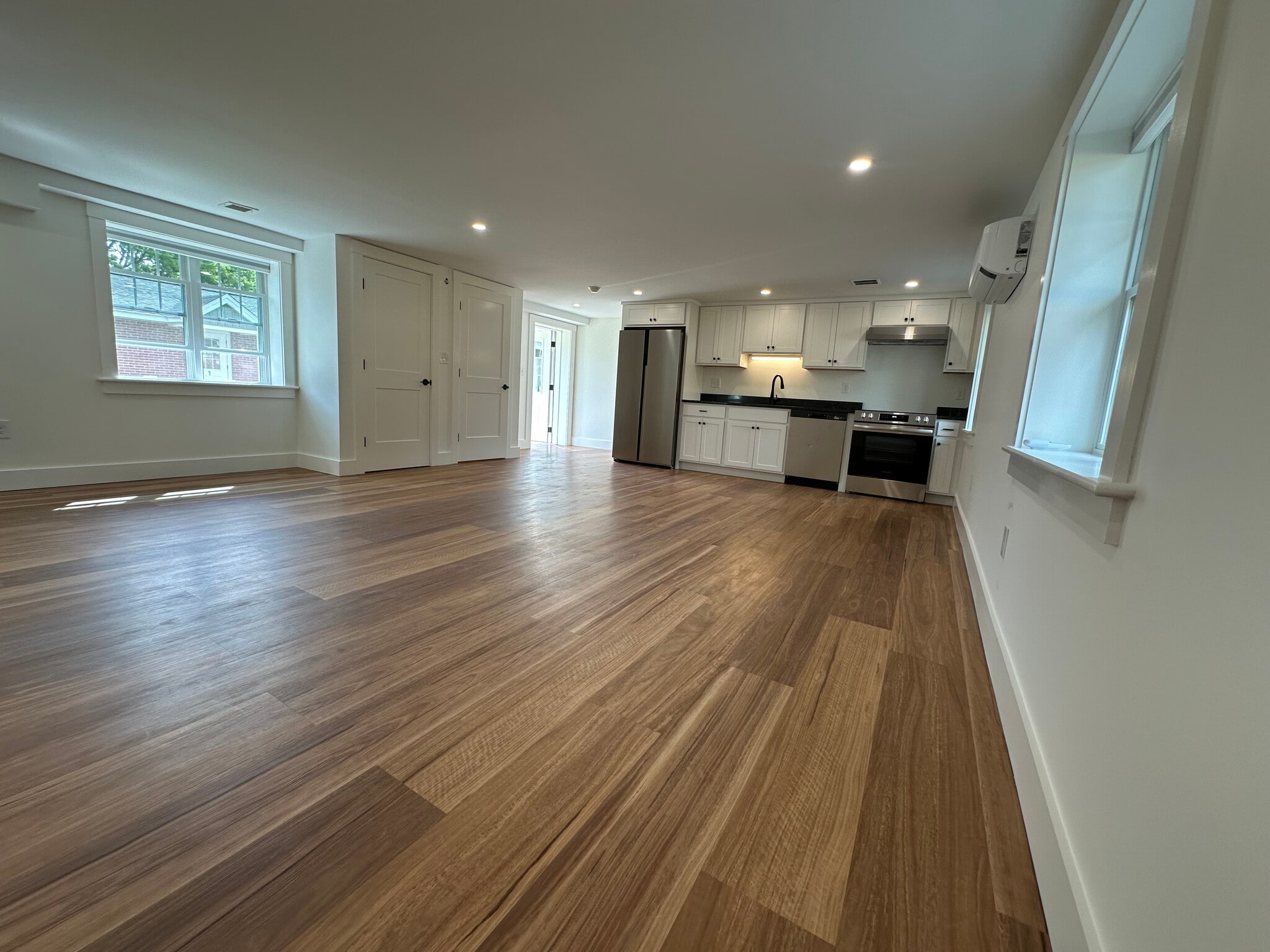 Building Photo - 61 Old Amherst Rd