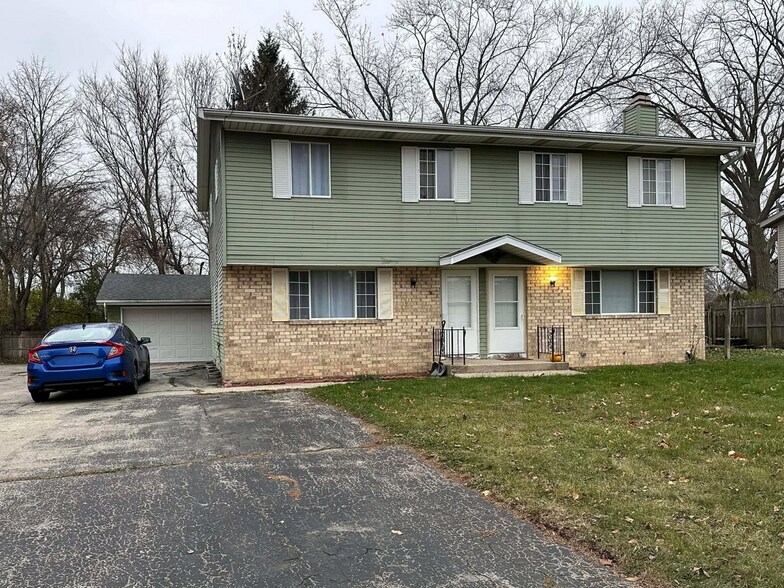 Building Photo - 4405 Meachem Rd