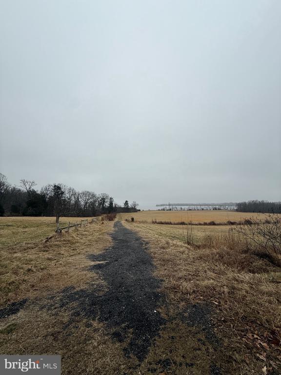 Building Photo - 10622 Belmont Blvd