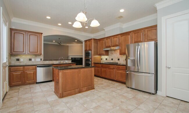 Building Photo - 1515 Olive Park