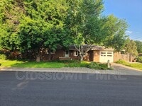 Building Photo - 1723 Del Norte Ave