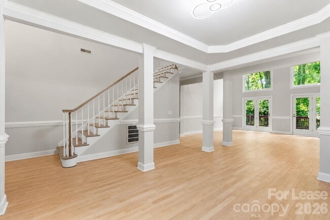 Building Photo - 3011 McKee Rd