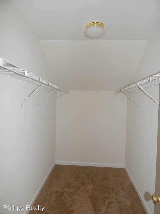 Building Photo - 2416 Hayseed Way