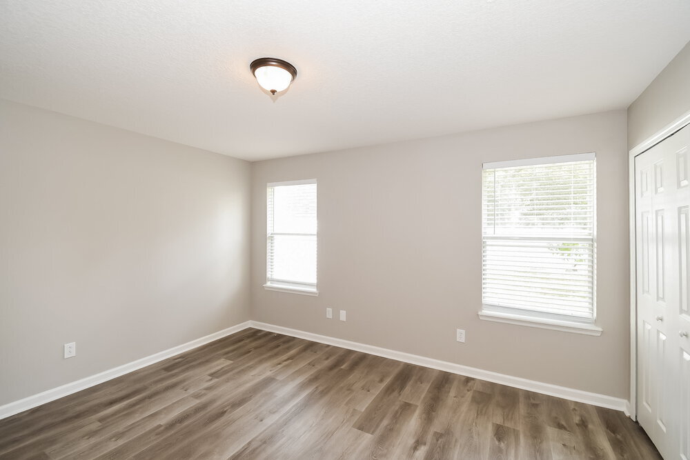 Building Photo - 607 Sunny Stroll Dr