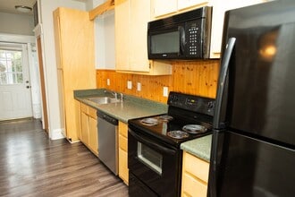 Building Photo - 8 S Granby St