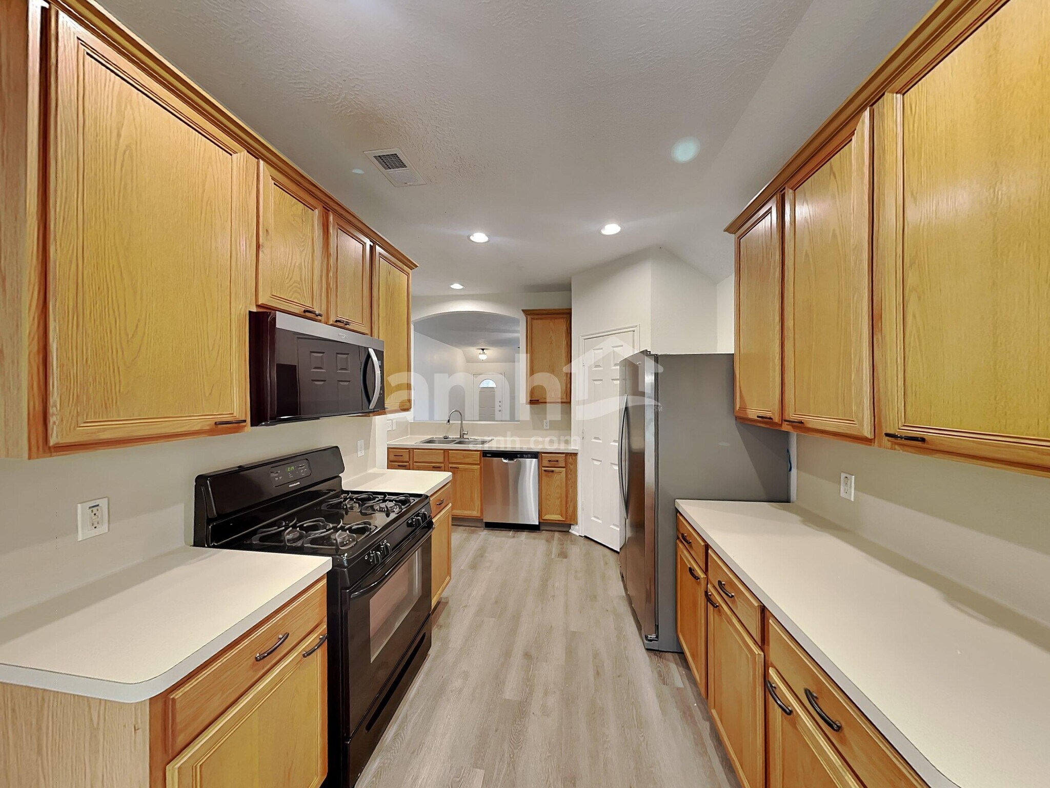 Building Photo - 2338 Colonial Springs Ln