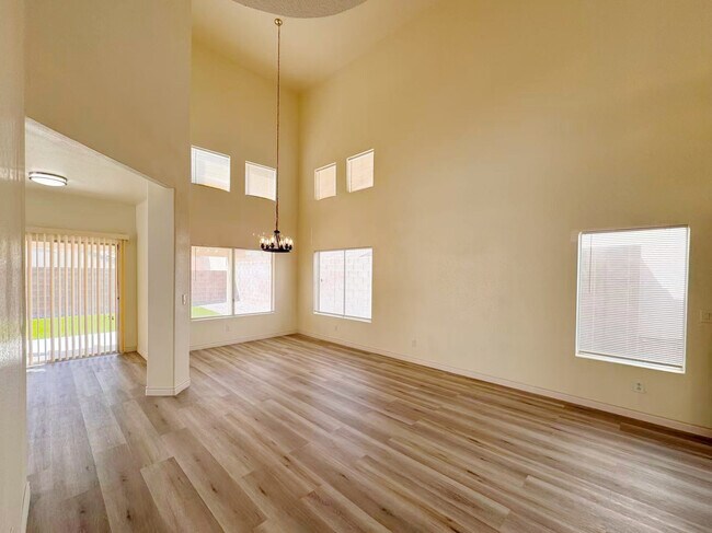Building Photo - 7849 Blue Brook Dr