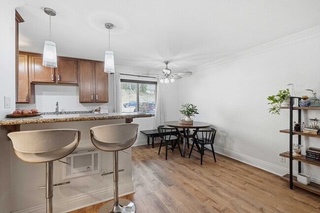 Building Photo - 5505 Adelaide Ave