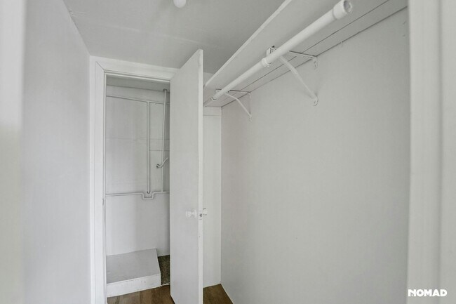Building Photo - 127 N 1st Ave