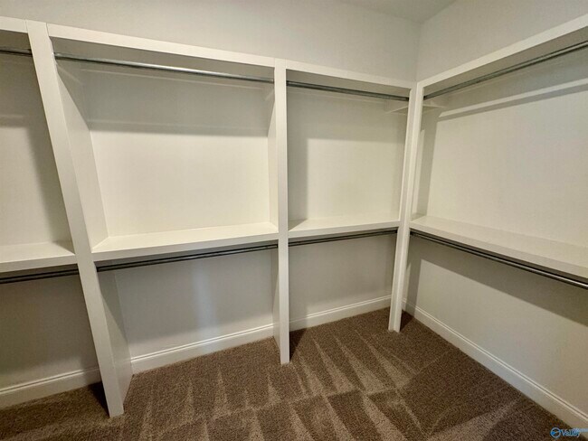 Building Photo - 4353 SE Willow Bend Ln