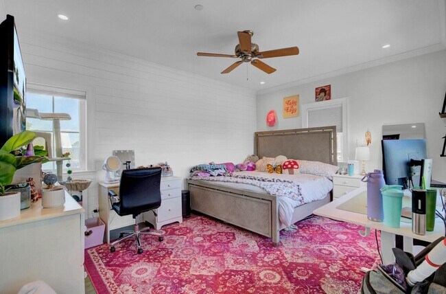 Building Photo - 315 Ashley Ave