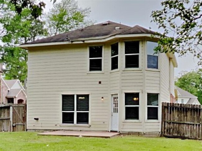 Building Photo - 706 Razee Ct