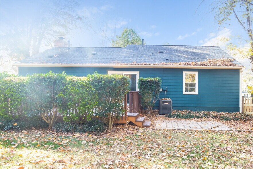 Building Photo - 10119 Grand Junction Rd