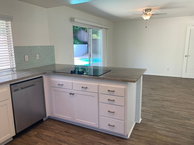 Building Photo - Pool Home with Fireplace & 2-Car Garage