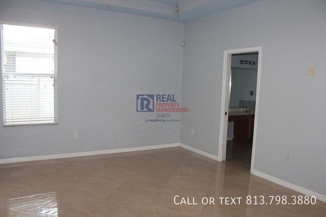Building Photo - 452 Westchester Hills Ln