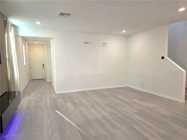 Building Photo - 10382 Arroyo Willow St