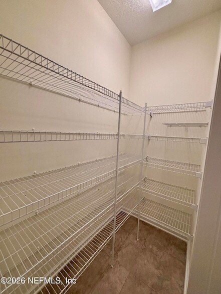 Building Photo - 15730 Spotted Saddle Cir