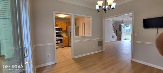 Building Photo - 3529 Mt Vernon Cir