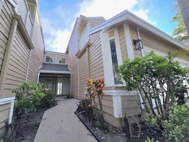 Building Photo - 5305 Buckhead Cir
