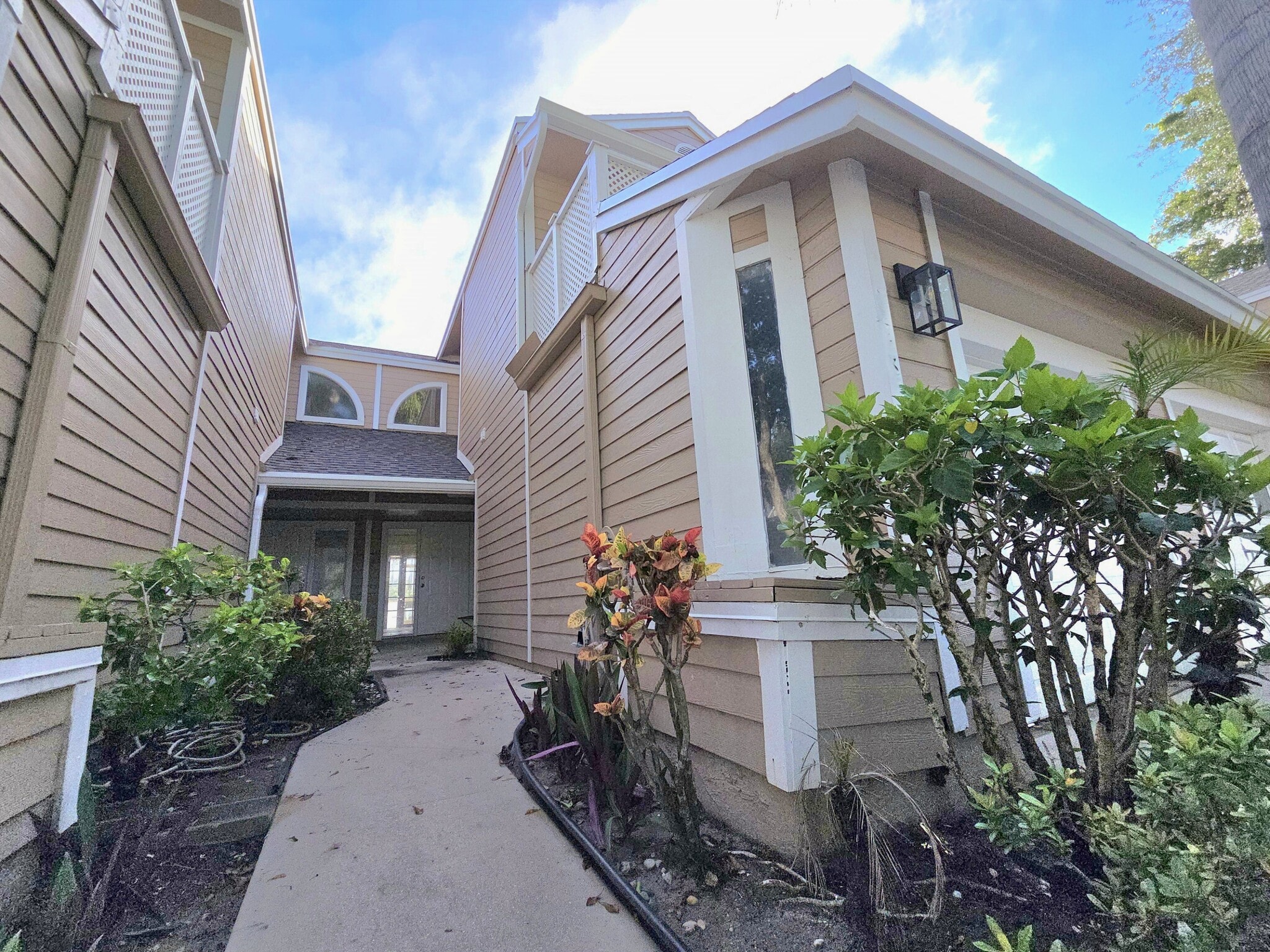 Building Photo - 5305 Buckhead Cir