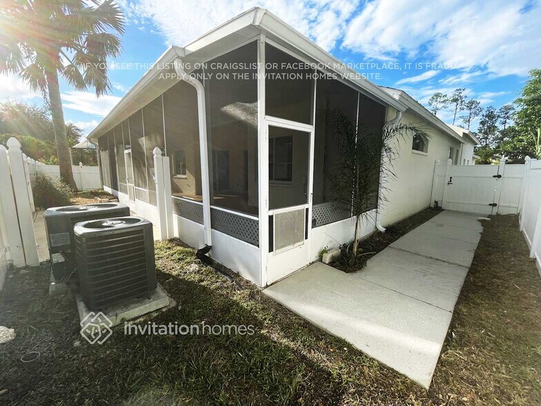 Building Photo - 5918 Montford Dr