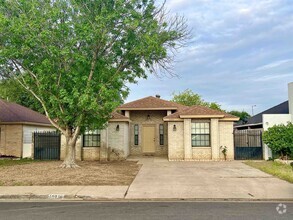 Building Photo - 10216 Comet Dr