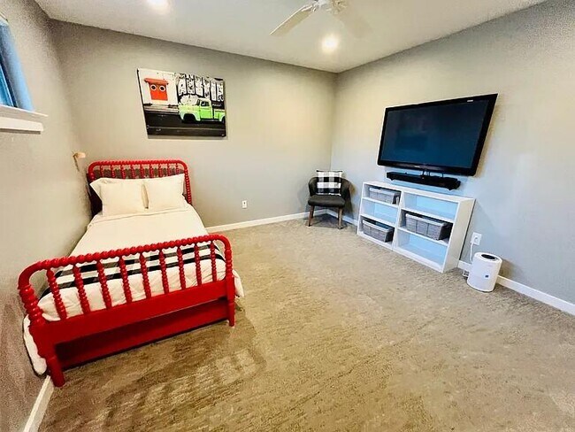 Building Photo - 2305 Comburg Castle Way