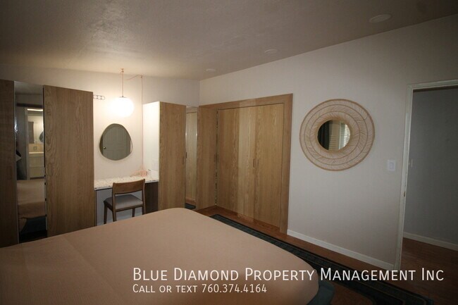 Building Photo - 134 Santa Clara Dr