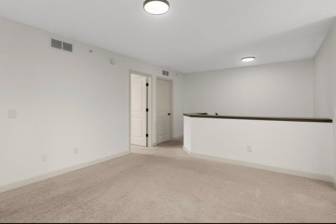 Building Photo - 3223 Red Oak Trl