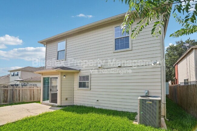 Building Photo - 9939 Bermuda Palm