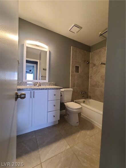 Building Photo - 6751 Ledgewood Dr