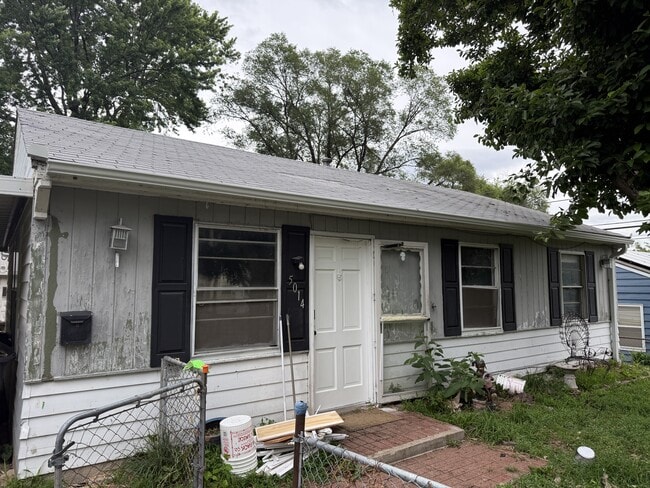 Primary Photo - 5014 Hagemann St
