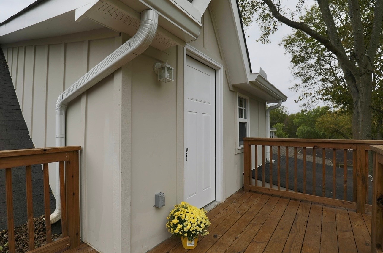 Building Photo - 848 Argle Ave