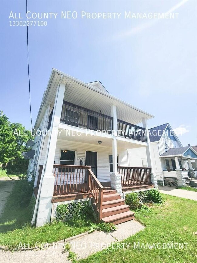 Building Photo - 13305 Durkee Ave