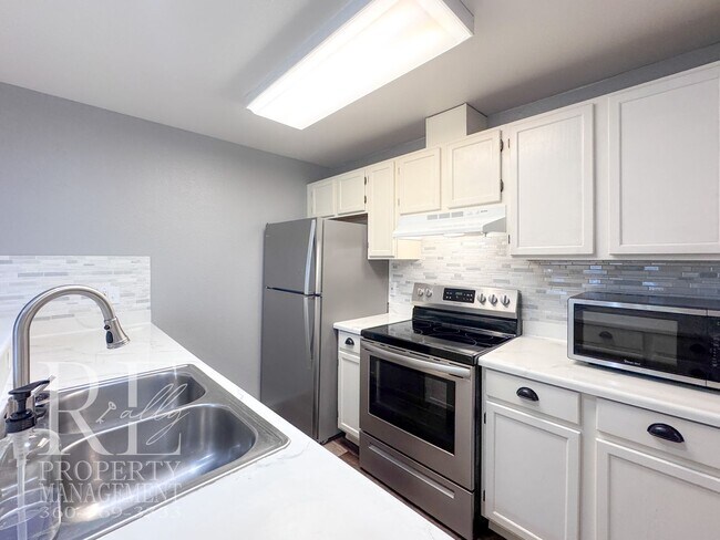 Building Photo - 12956 Granite Ln NW
