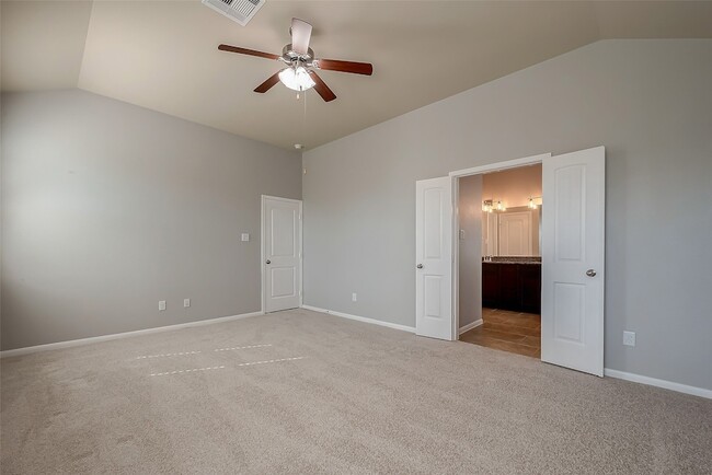 Building Photo - 11618 Lantana Reach Dr