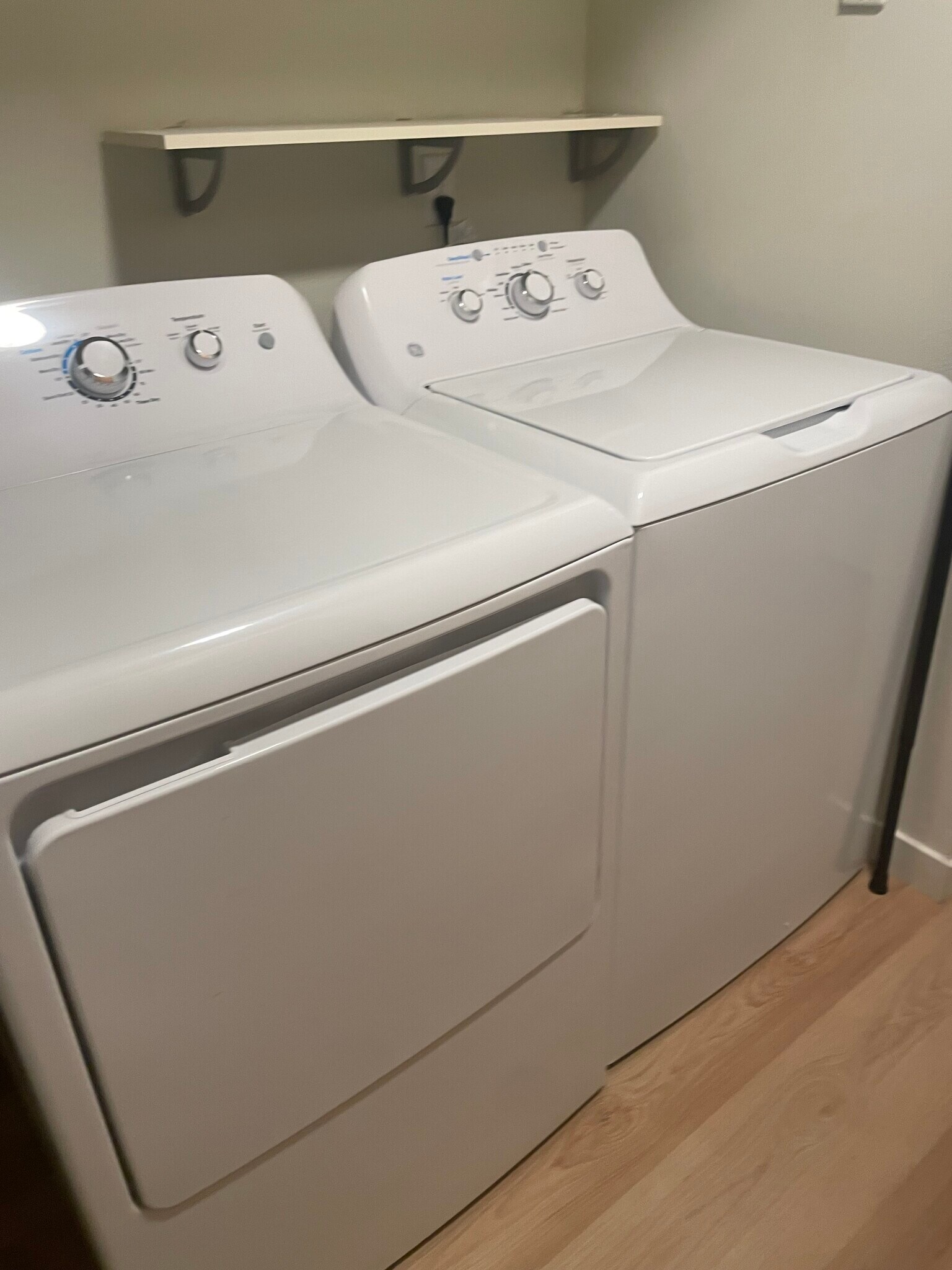 Laundry - 716 N. State St.