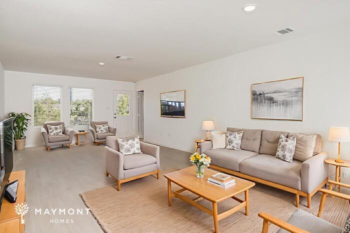 Building Photo - 518 Paul Cyn