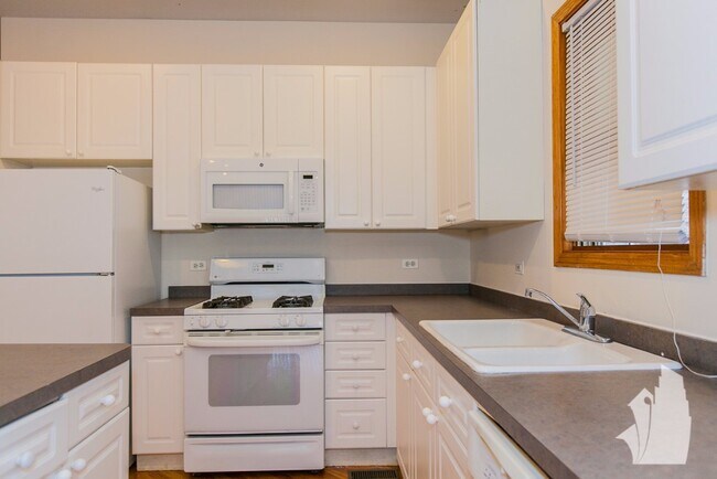 Building Photo - 2719 N Wayne Ave