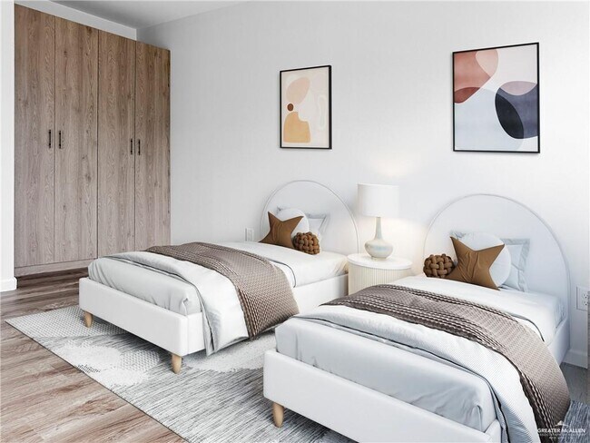 Building Photo - 23 Tyler Ave