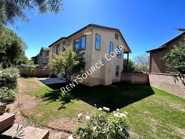 Building Photo - 28383 Esplanada Dr