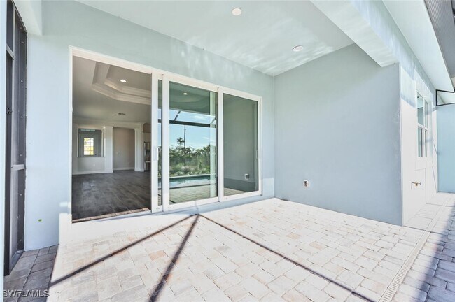 Building Photo - 6407 Negril Isle Dr