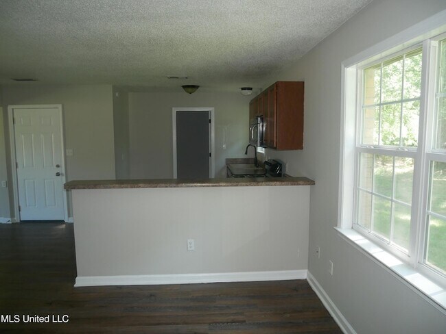 Building Photo - 2765 Normandy Cove