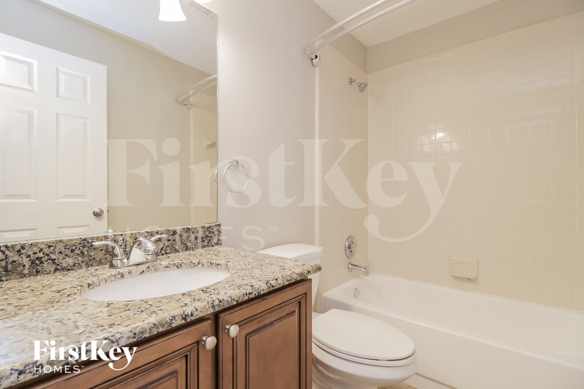 Building Photo - 522 Whittingham Pl