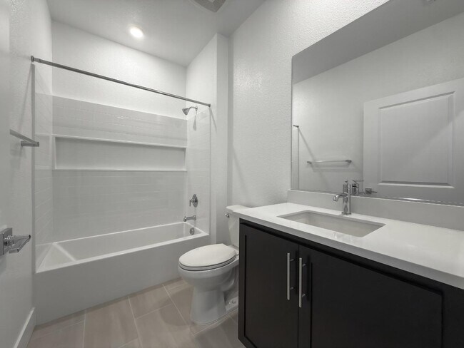 Building Photo - 2848 Dapper St